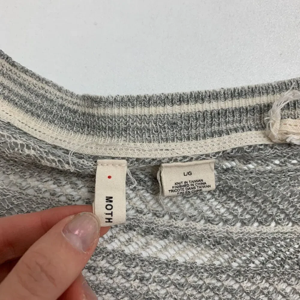 Moth Sweater Womens L Large Gray V Neck Knit Stripe Long Sleeve Anthropologie